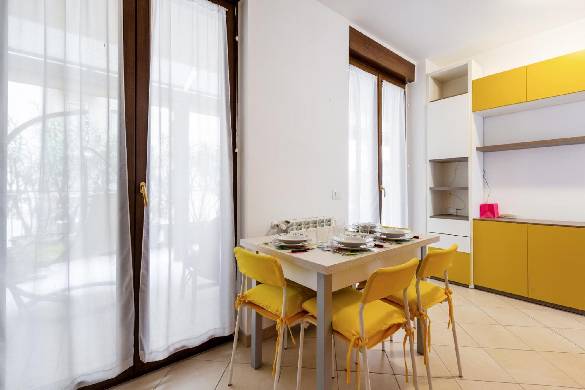 Corsica Huge Terrace Flats Apartment Milan Bagian luar foto