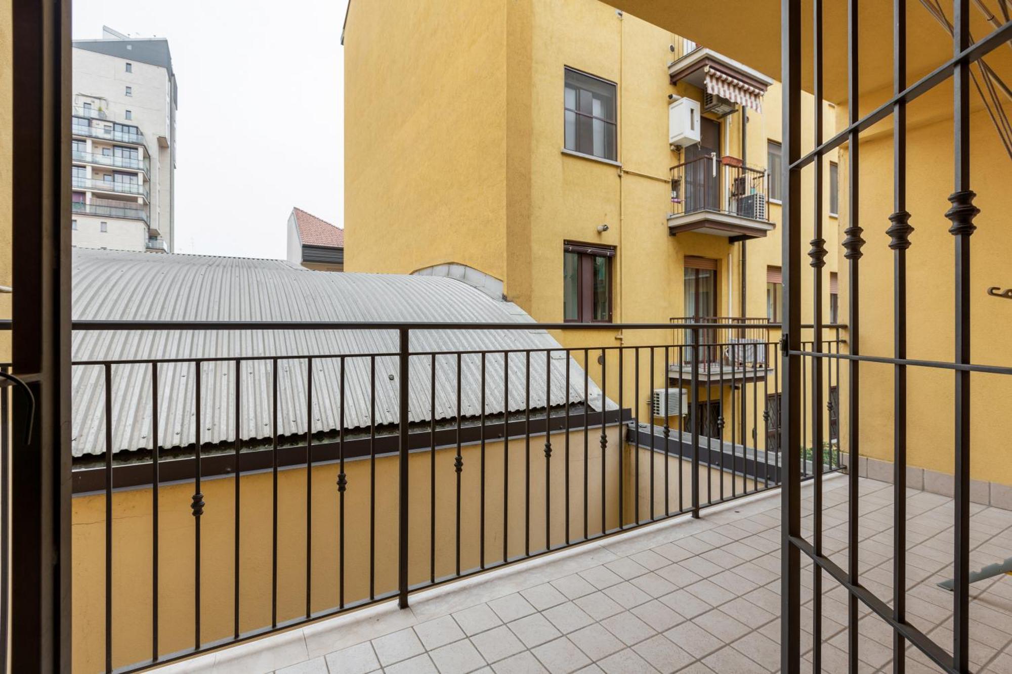 Corsica Huge Terrace Flats Apartment Milan Bagian luar foto