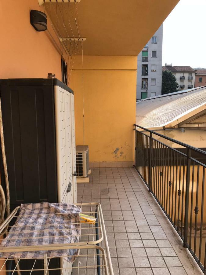 Corsica Huge Terrace Flats Apartment Milan Bagian luar foto