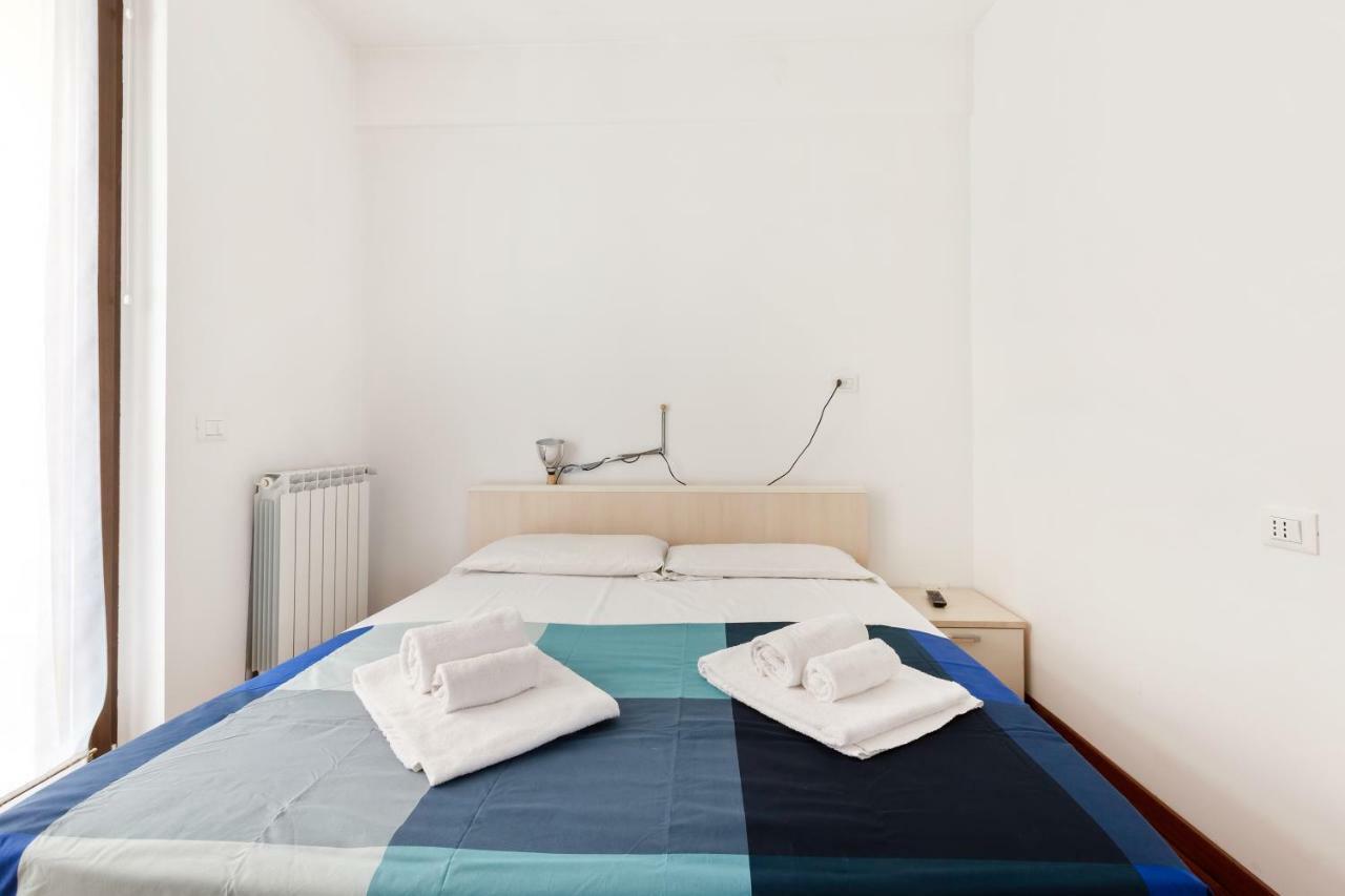 Corsica Huge Terrace Flats Apartment Milan Bagian luar foto