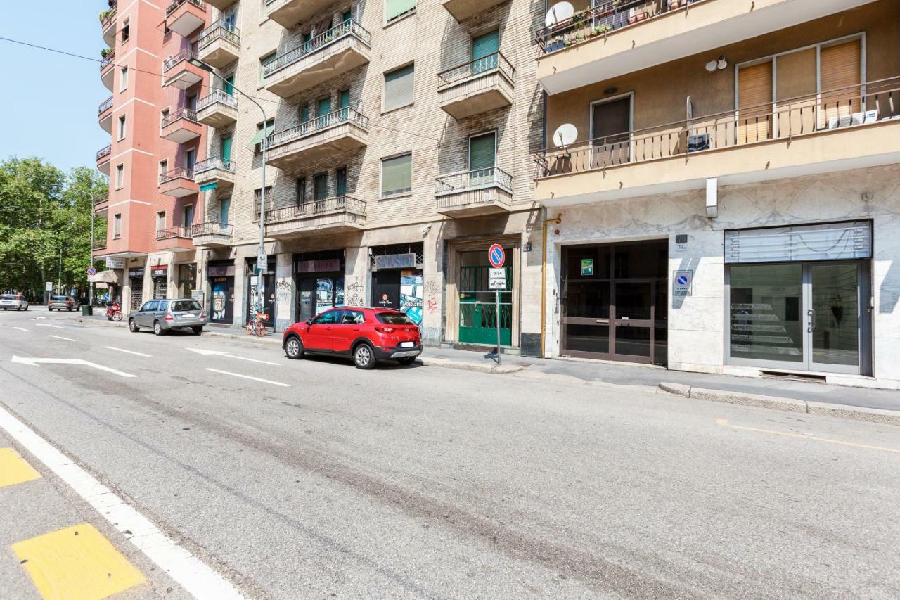 Corsica Huge Terrace Flats Apartment Milan Bagian luar foto